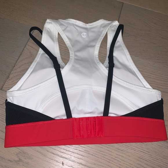 NWT Bandier Double Layered Encore Sports Bra - Picture 11 of 14